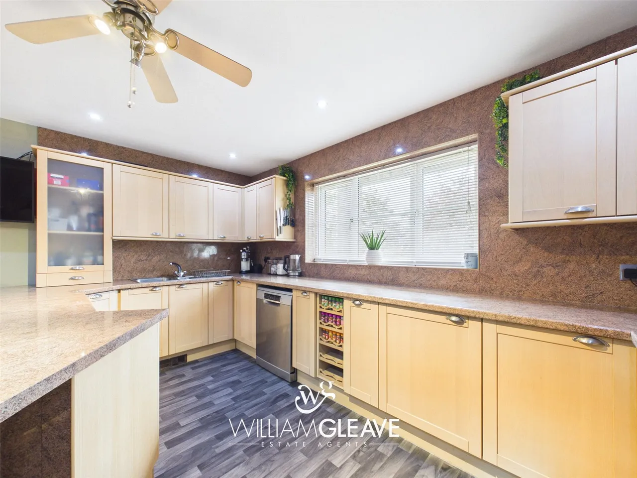Pen Y Coed Road, Buckley, Flintshire, CH7 3ES, photo 9