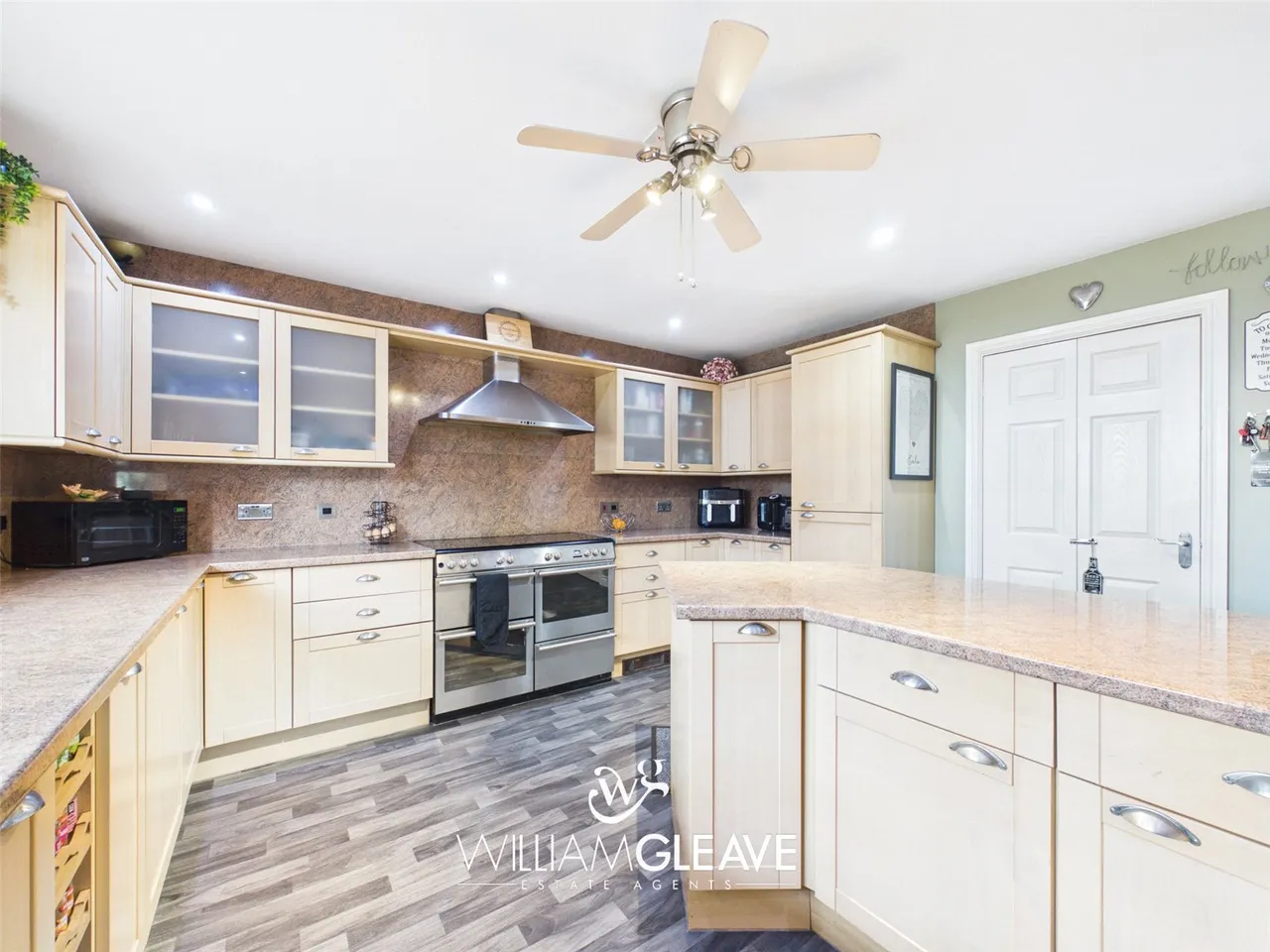 Pen Y Coed Road, Buckley, Flintshire, CH7 3ES, photo 10