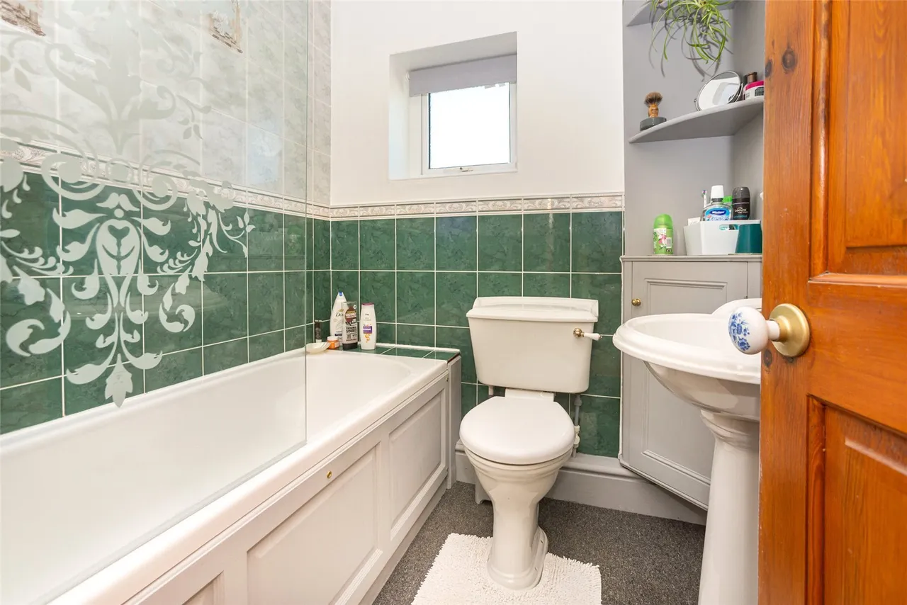 Dulas, LL70, photo 17