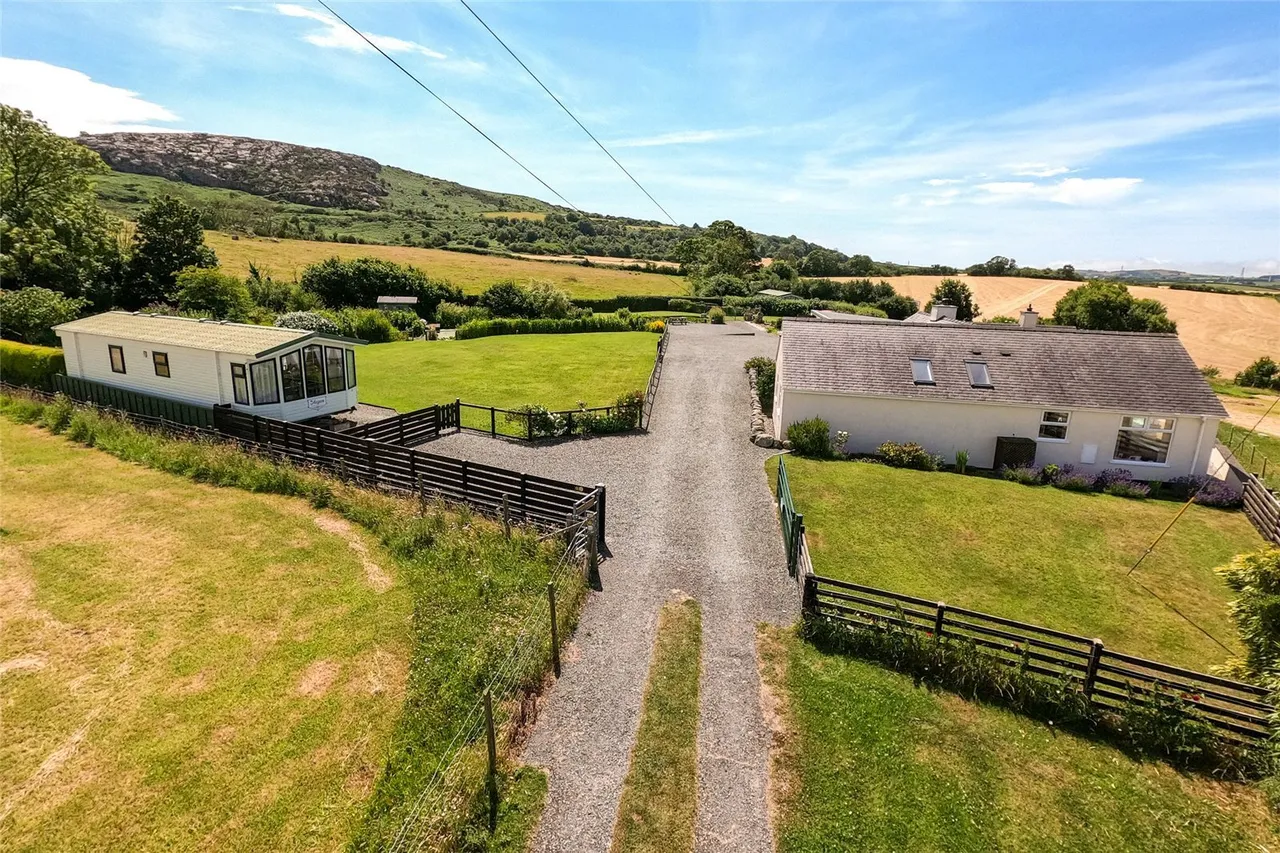 Dulas, LL70, photo 15