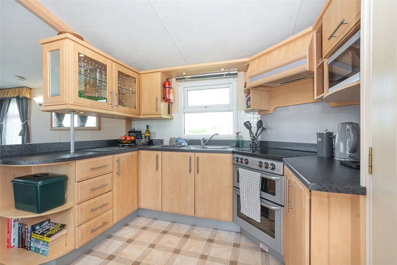 Dulas, LL70, photo 11