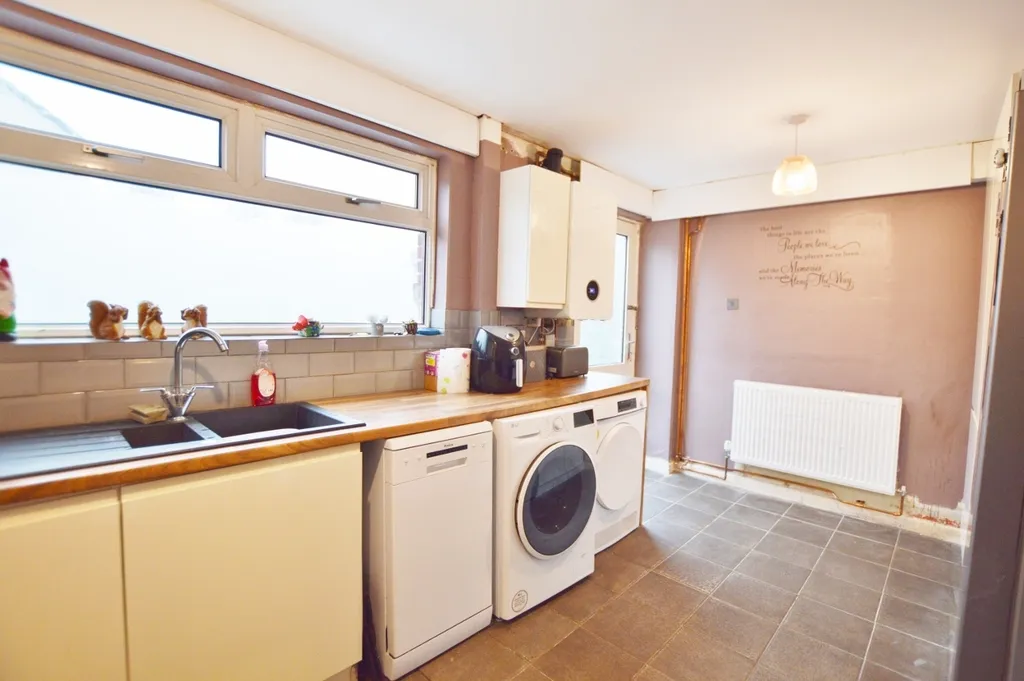 King John Avenue, Bournemouth, BH11 9RY, photo 9