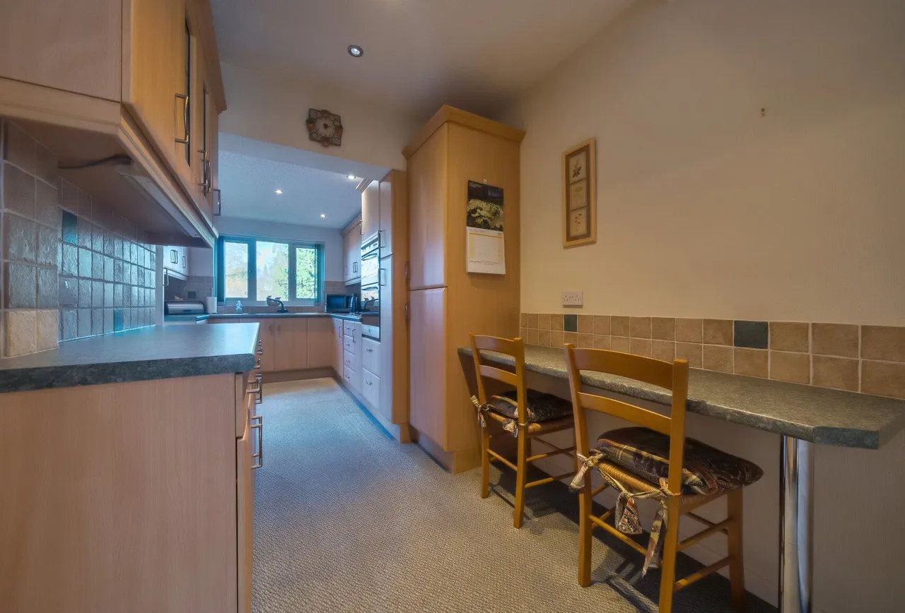 Hawthorn Avenue, Gloucestershire, Hanham, BS15 3ES, photo 5