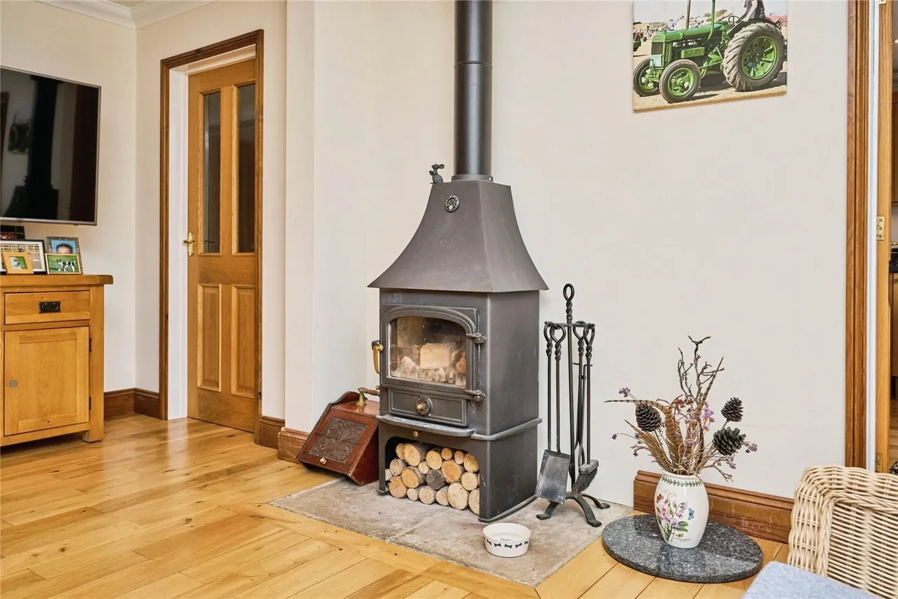 St. Johns Road, Newport, PO30, photo 13