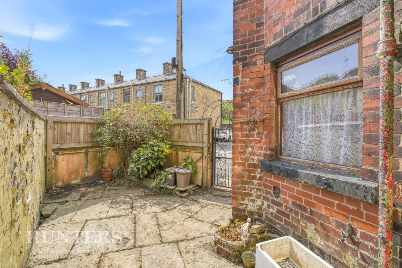 Halifax Road, Littleborough, OL15, photo 4