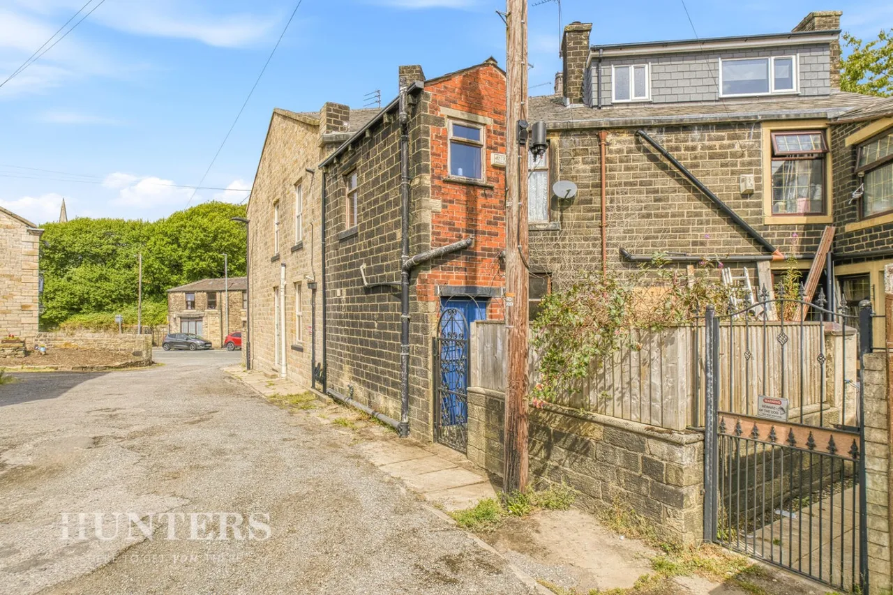 Halifax Road, Littleborough, OL15, photo 22
