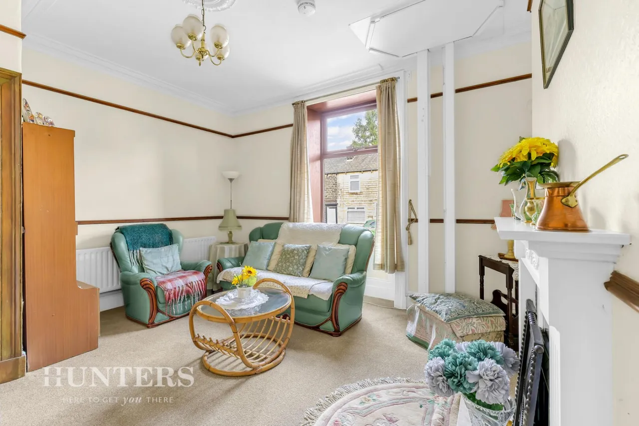Halifax Road, Littleborough, OL15, photo 3