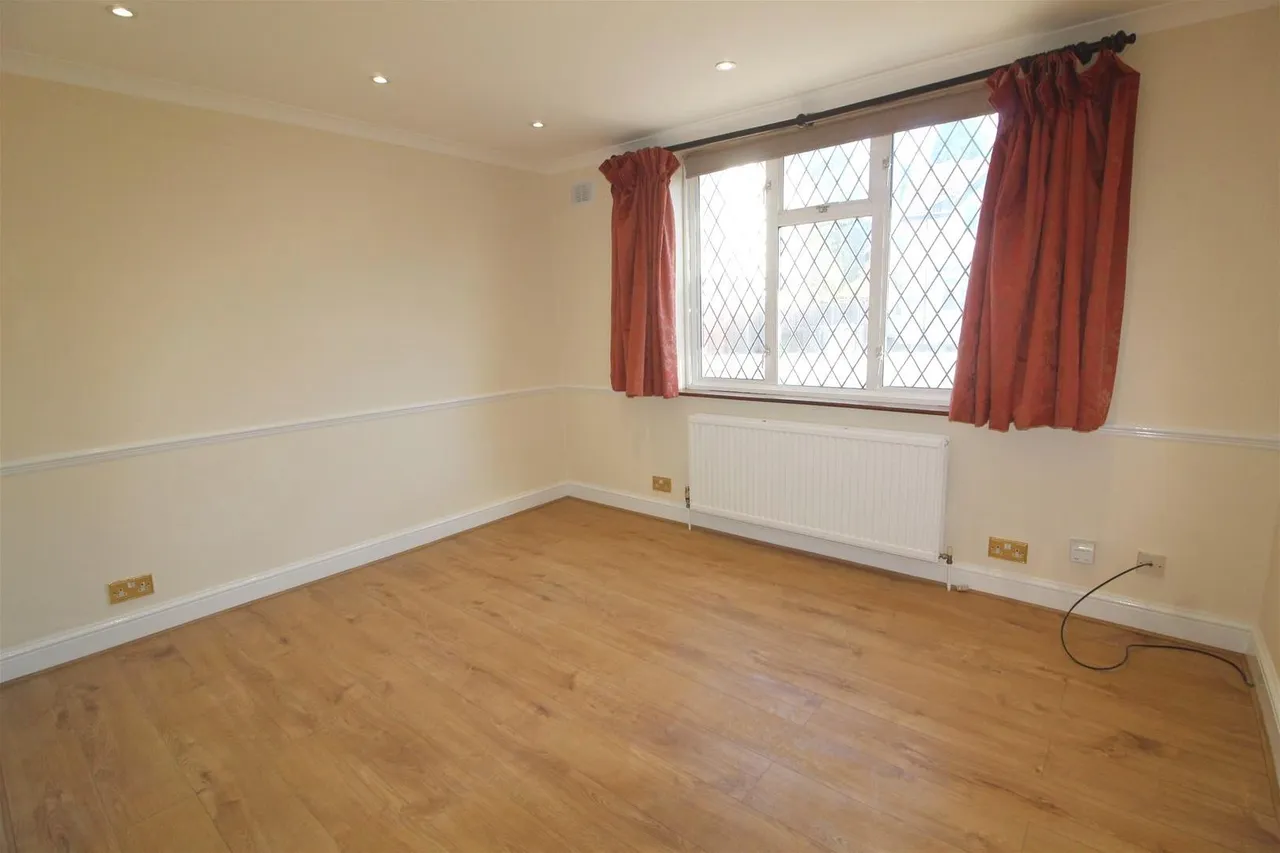 Plantagenet Road, Barnet, EN5, photo 2
