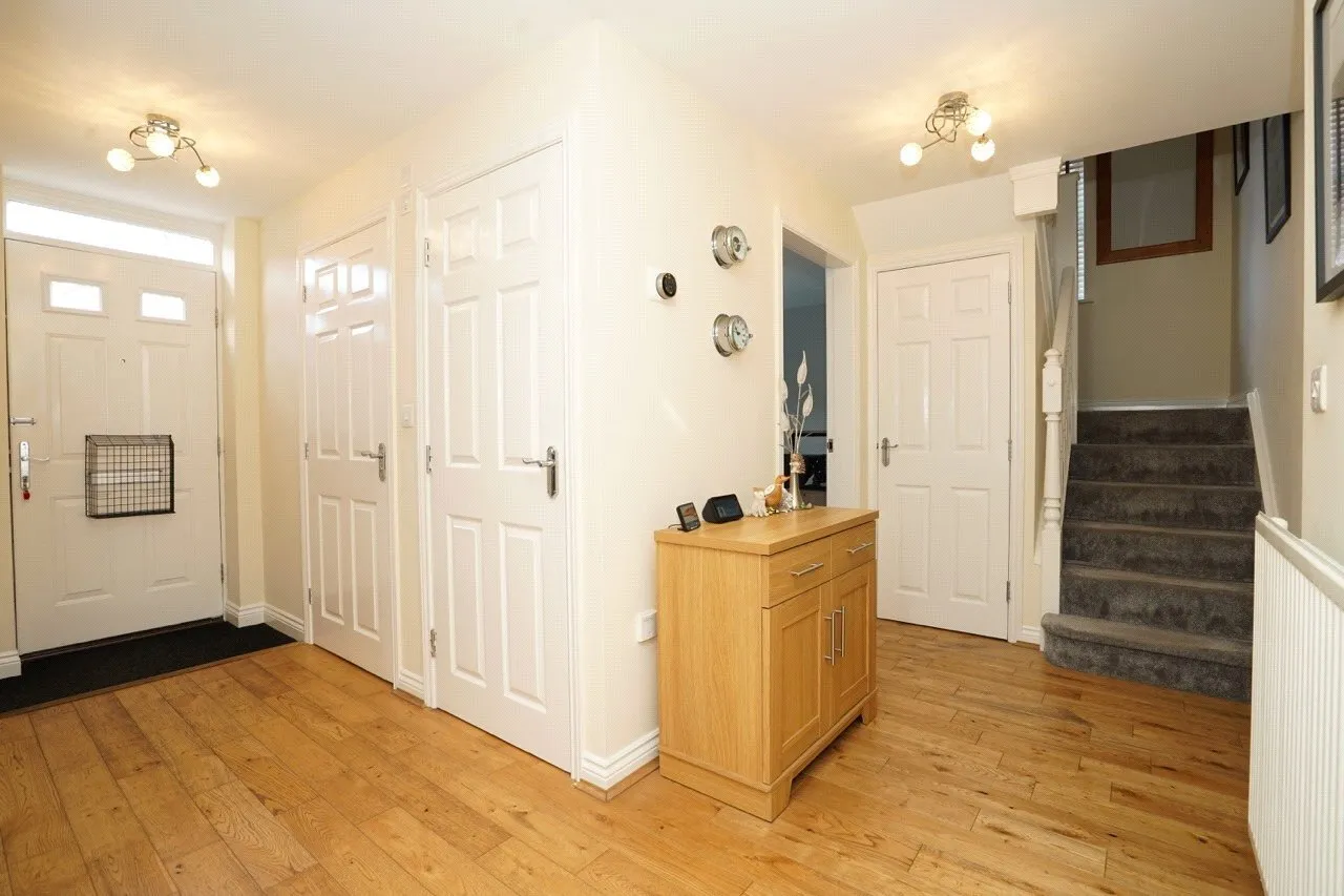 Langley Close, Bestwood Village, NG6, photo 9