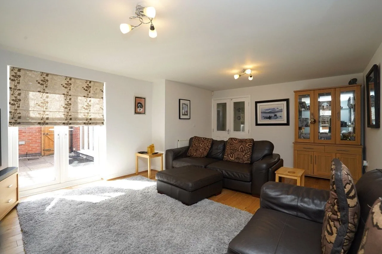 Langley Close, Bestwood Village, NG6, photo 5