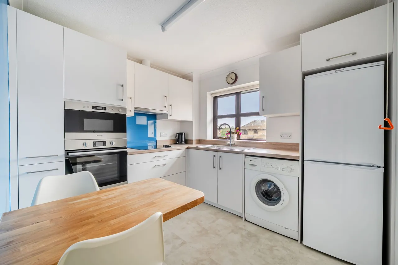 Stein Road, Merrivale Court, PO10, photo 8