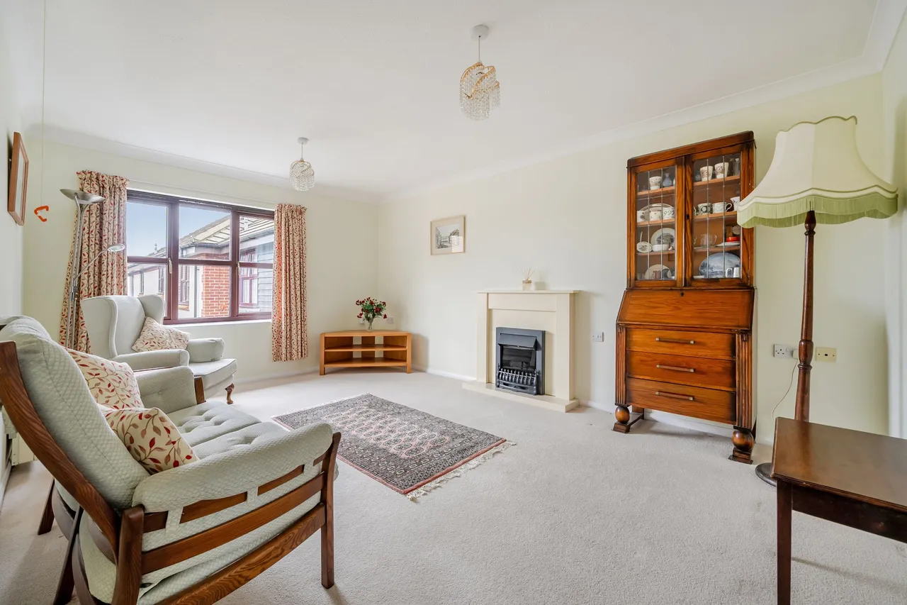Stein Road, Merrivale Court, PO10, photo 6