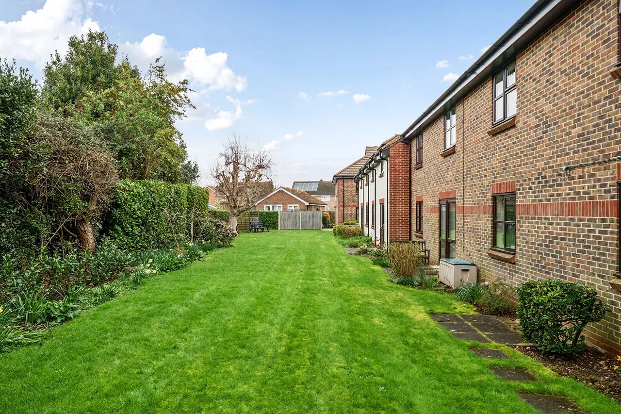 Stein Road, Merrivale Court, PO10, photo 13