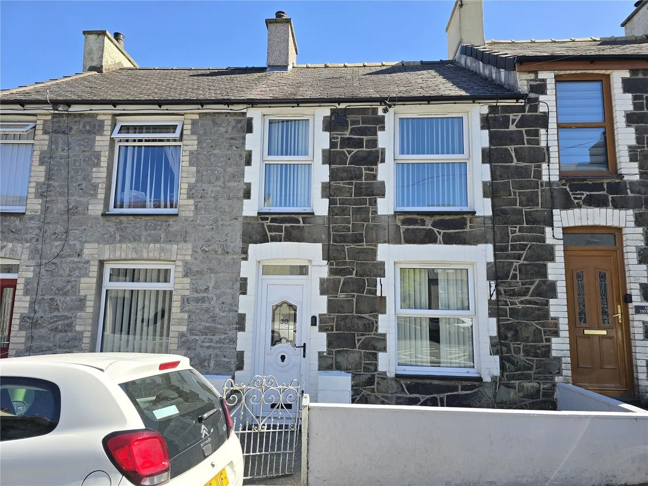 2 bed house for sale, Newton Street, Llanberis, LL55