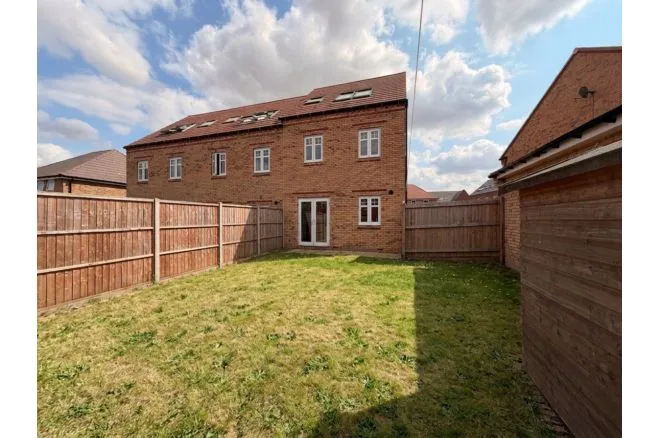Bugbrooke Lane, Kettering, NN15, photo 21