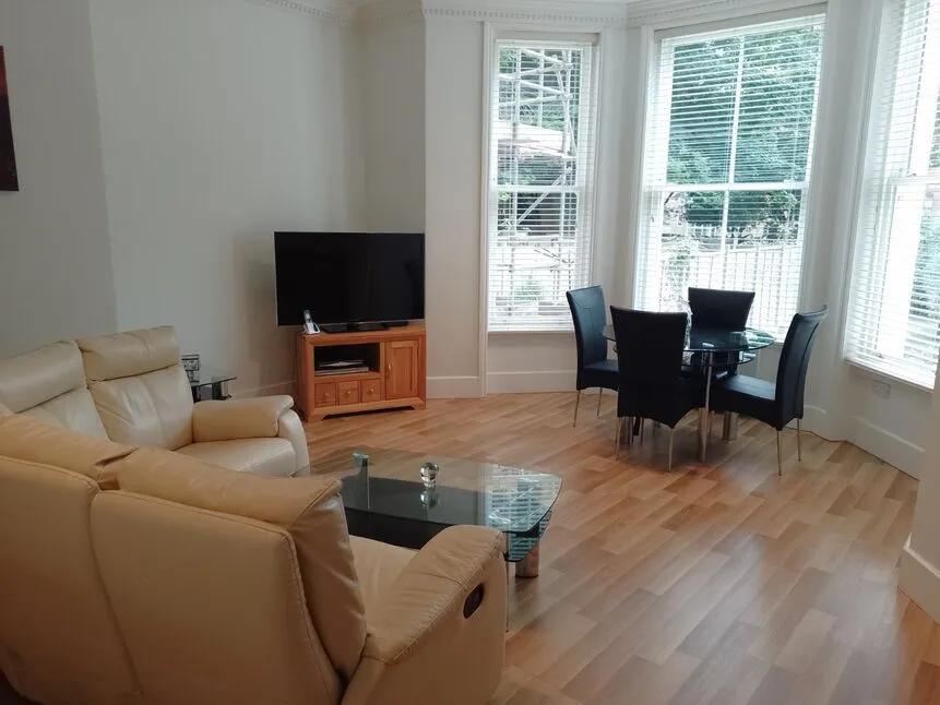 Trinity Crescent, Folkestone, Kent, CT20, photo 2