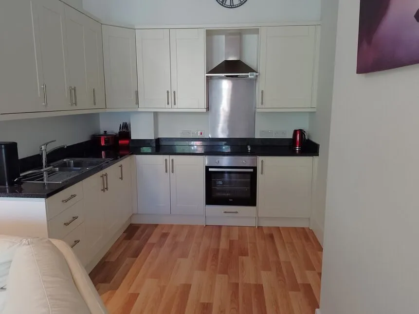 Trinity Crescent, Folkestone, Kent, CT20, photo 3