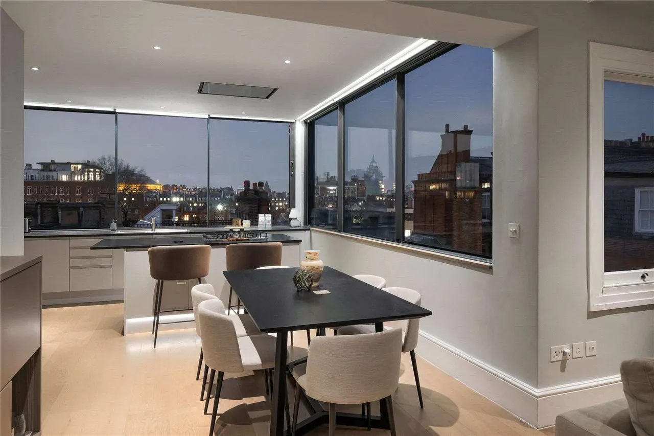 De Vere Gardens, London, W8 5AN, photo 6