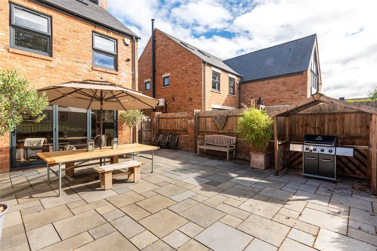 Fildyke Road, Meppershall, SG17, photo 29