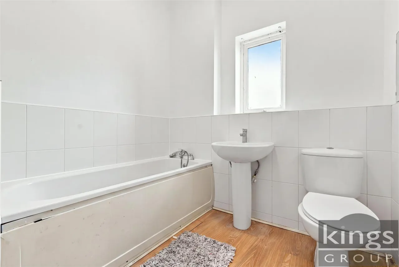 Elms Court, Harlow, photo 7