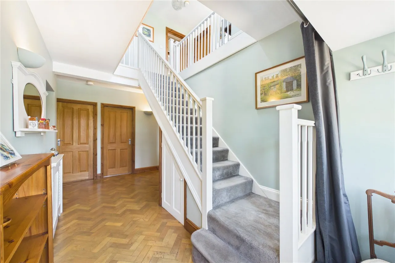 Beech Road, Purley on Thames, RG8, photo 2