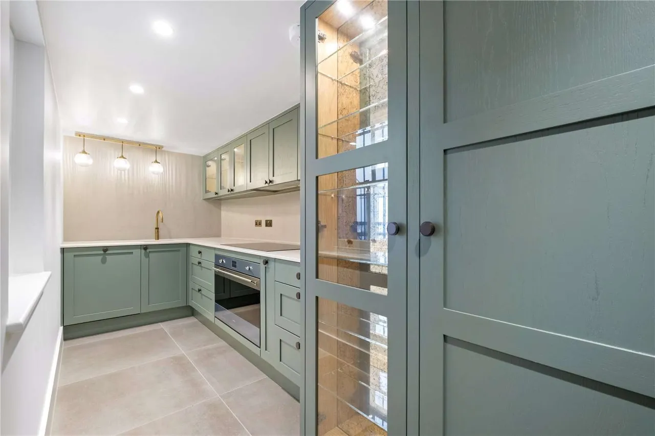 Royal Crescent, Holland Park, London, W11 4SL, photo 6