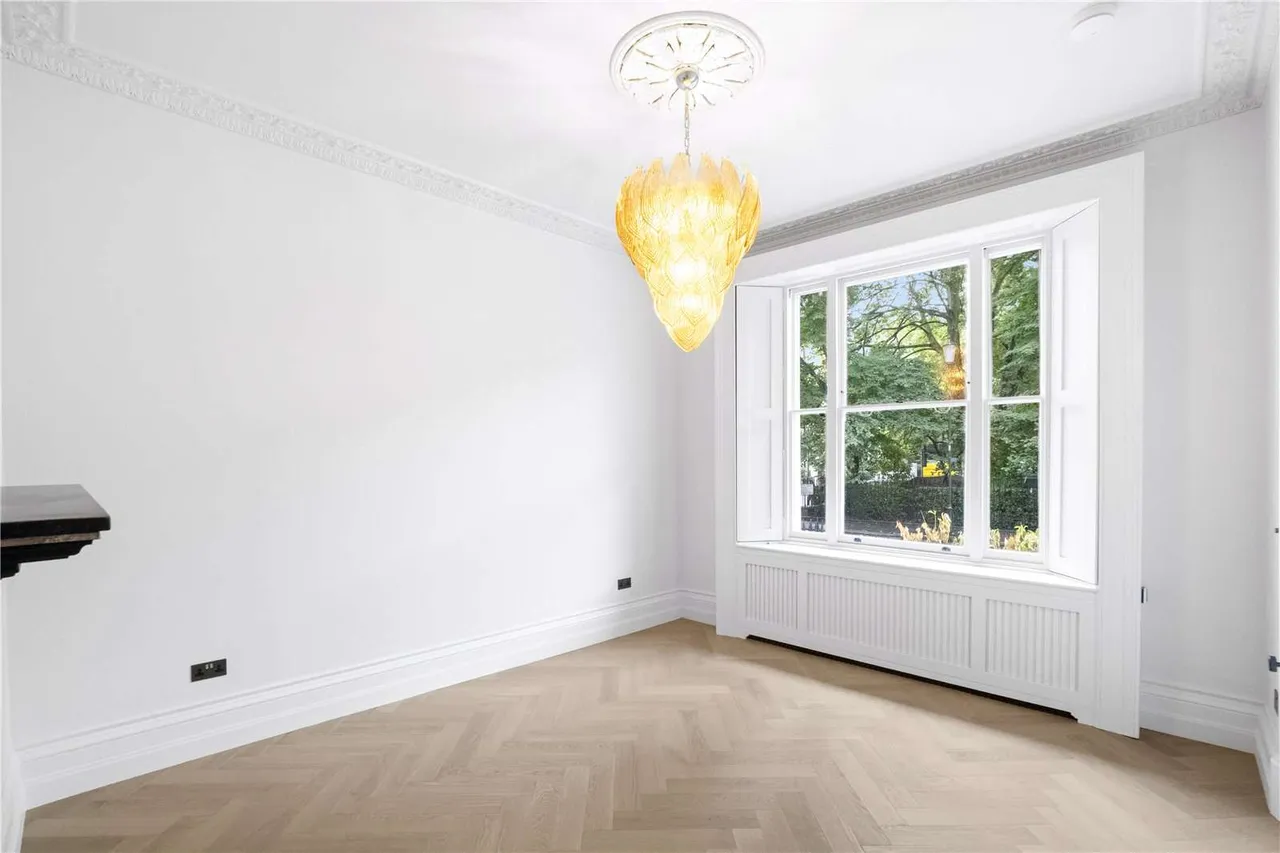 Royal Crescent, Holland Park, London, W11 4SL, photo 12
