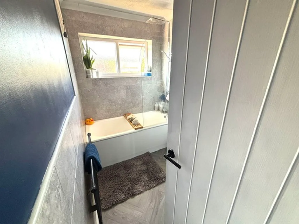Dunbar Grove, Great Barr, B43, photo 12