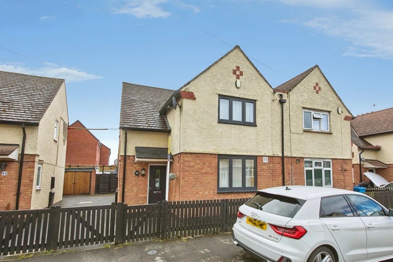 3 bed house for sale, Hawthorn Street, Derby, DE24