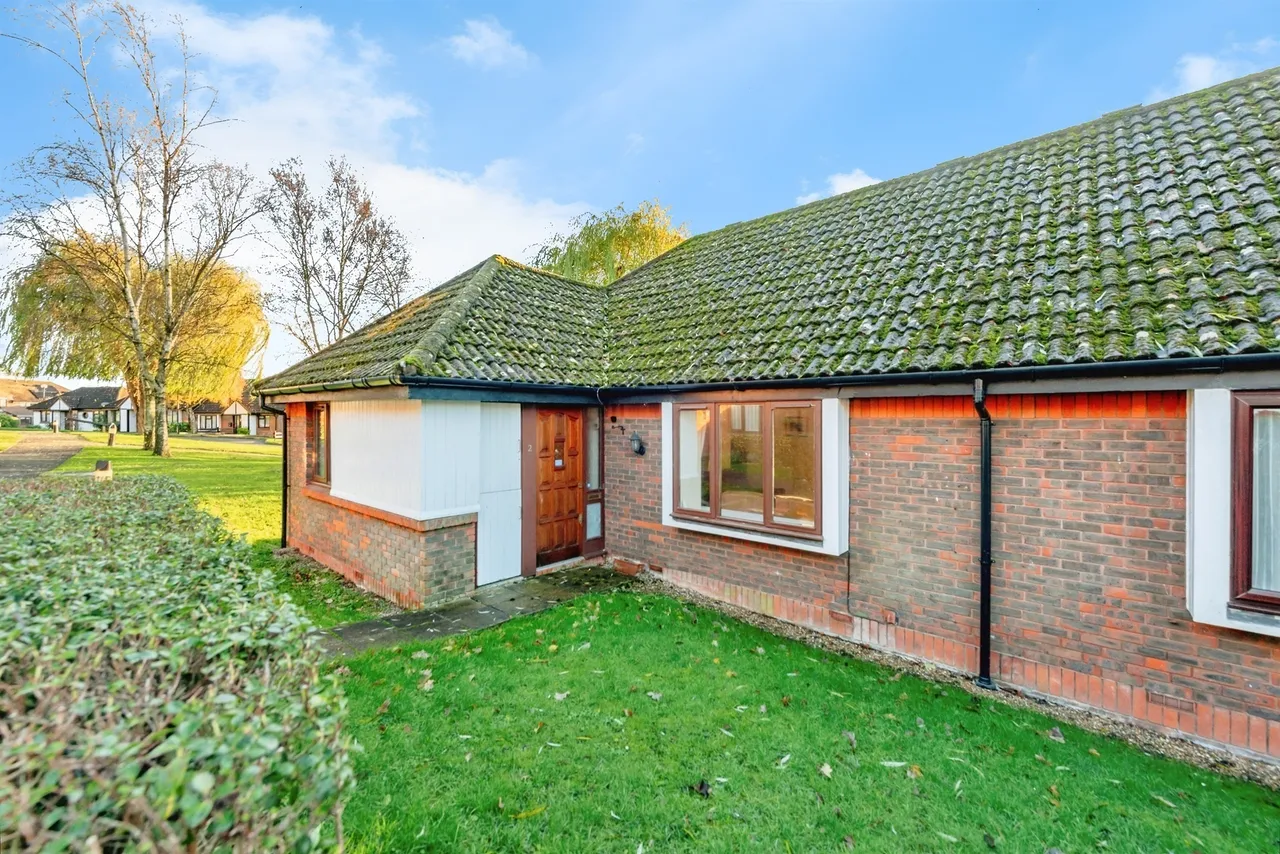 2 bed retirement property for sale — Bramble Walk, Redhill