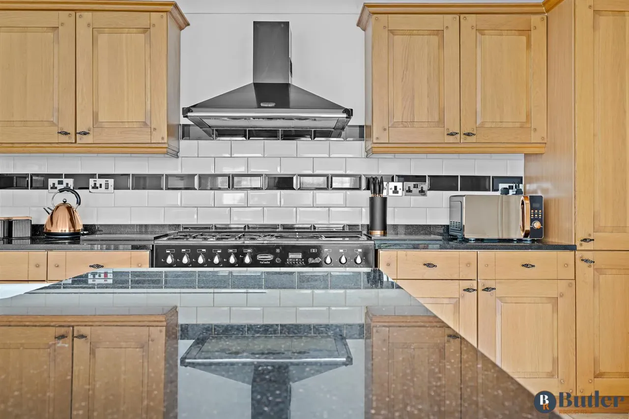 Hunts End, St. Neots, PE19, photo 6