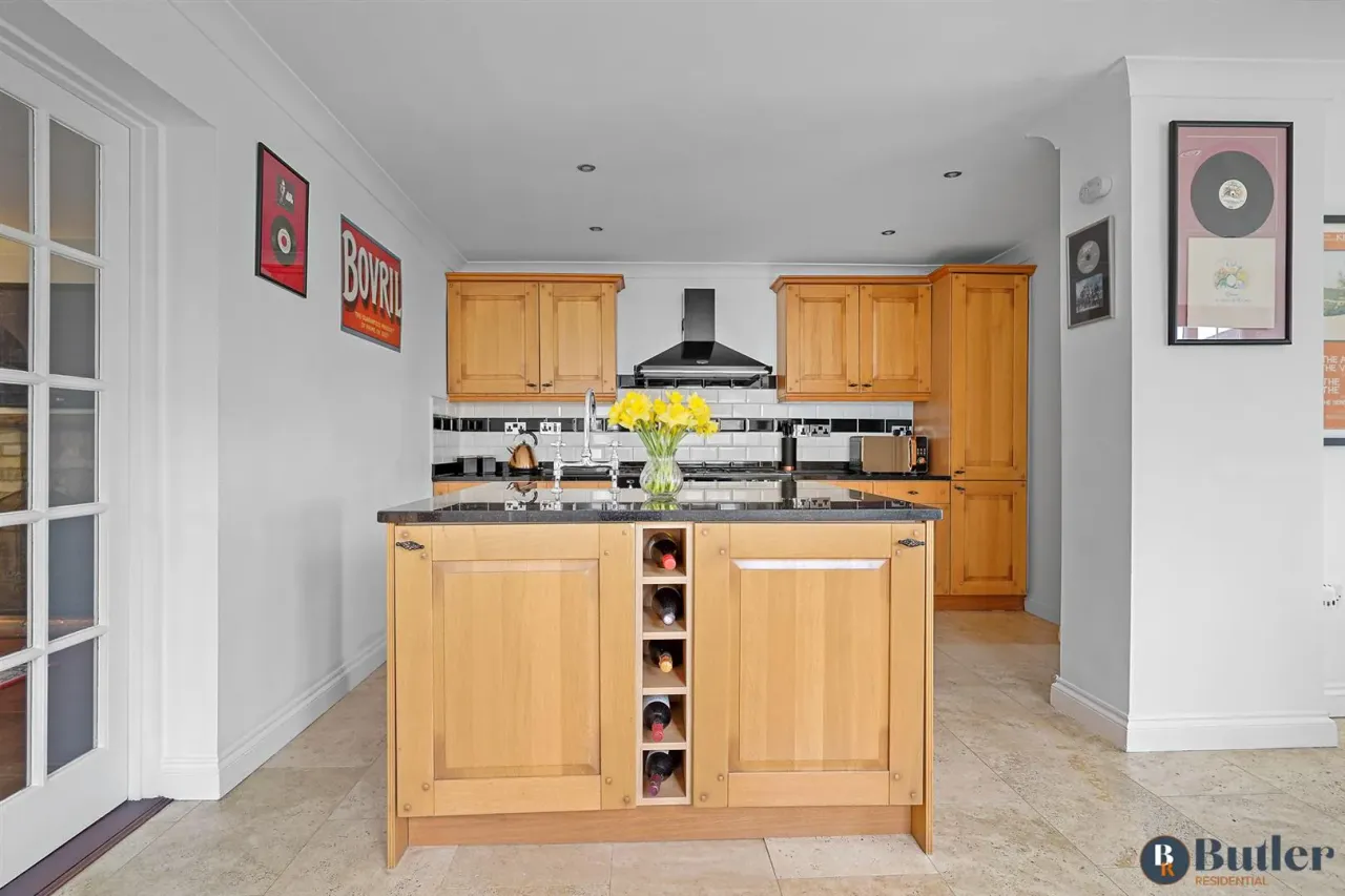 Hunts End, St. Neots, PE19, photo 9