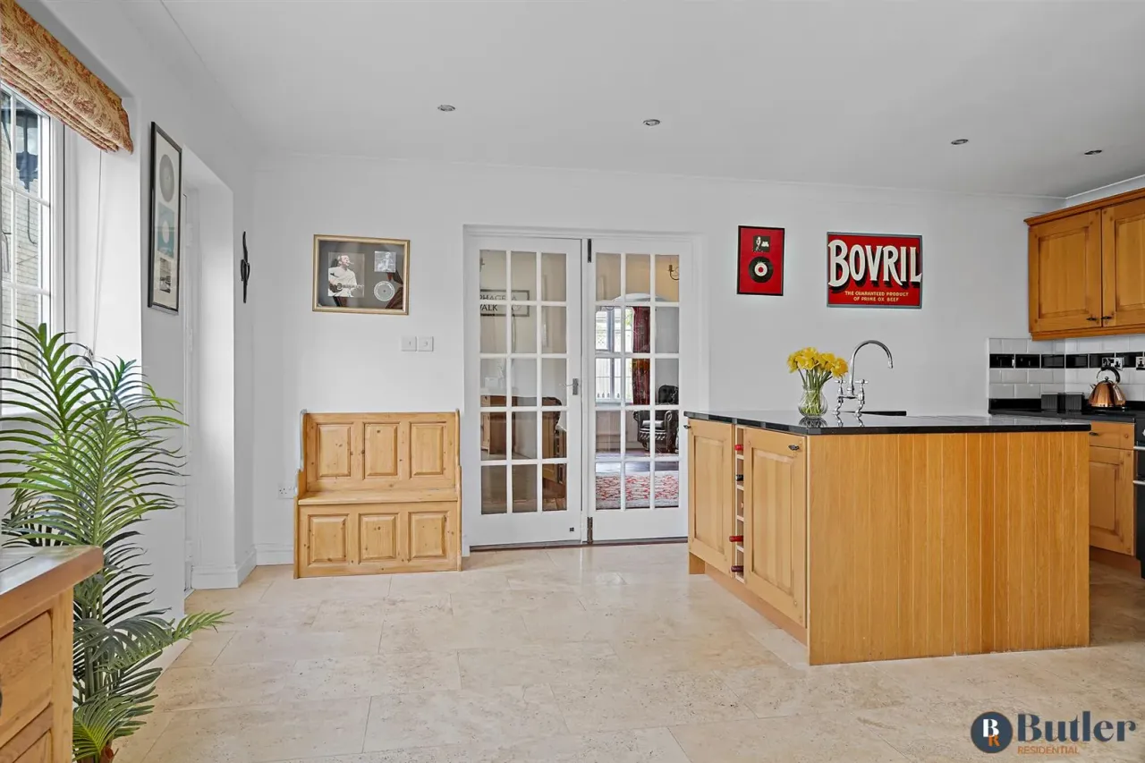 Hunts End, St. Neots, PE19, photo 59