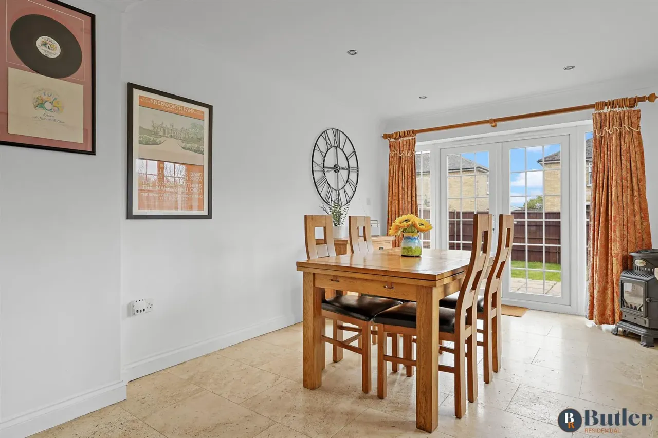 Hunts End, St. Neots, PE19, photo 56
