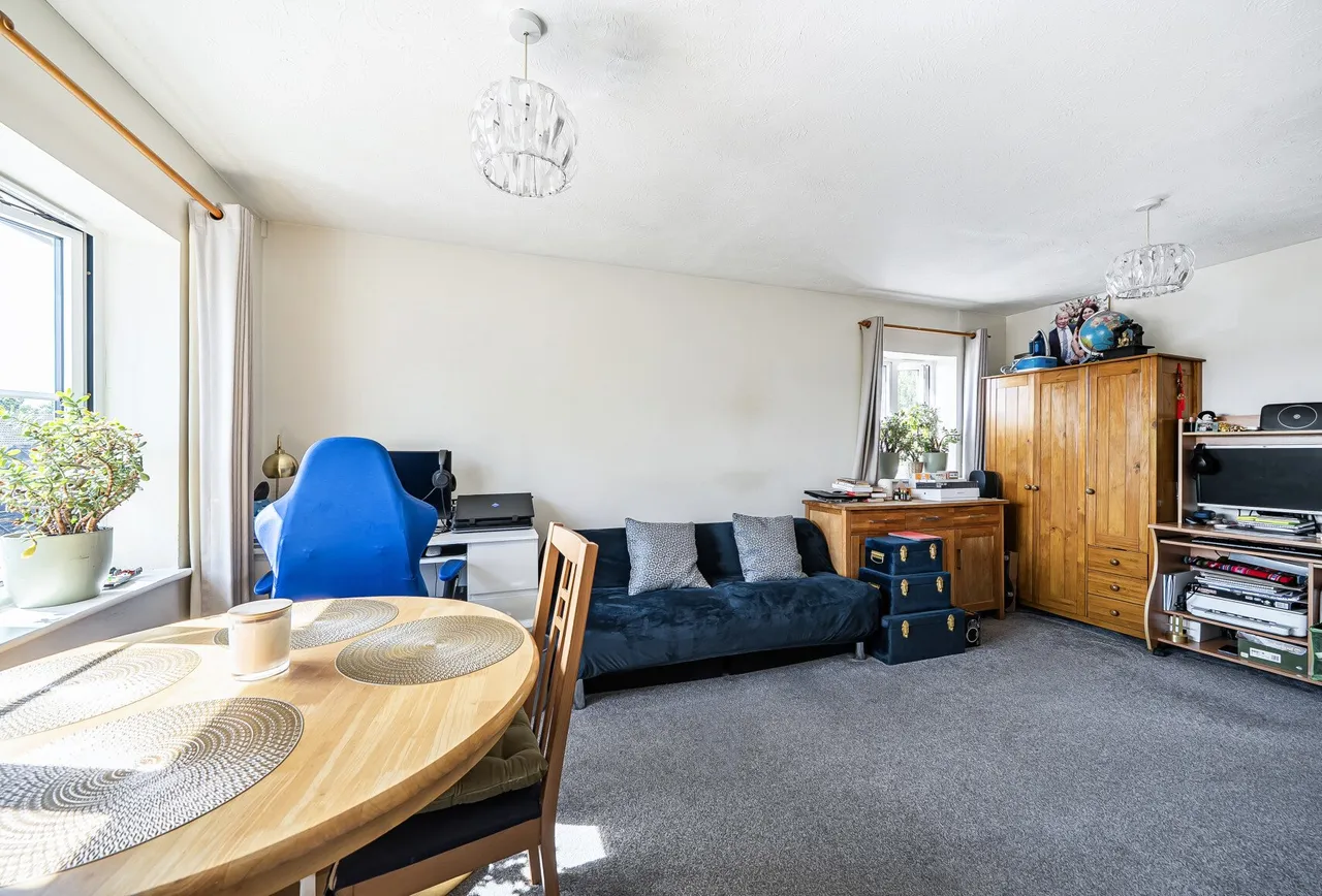 Kingfisher Way, London, NW10 8TQ, photo 3