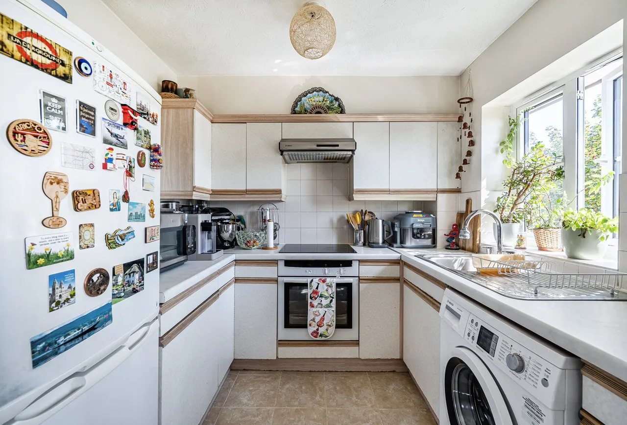 Kingfisher Way, London, NW10 8TQ, photo 5