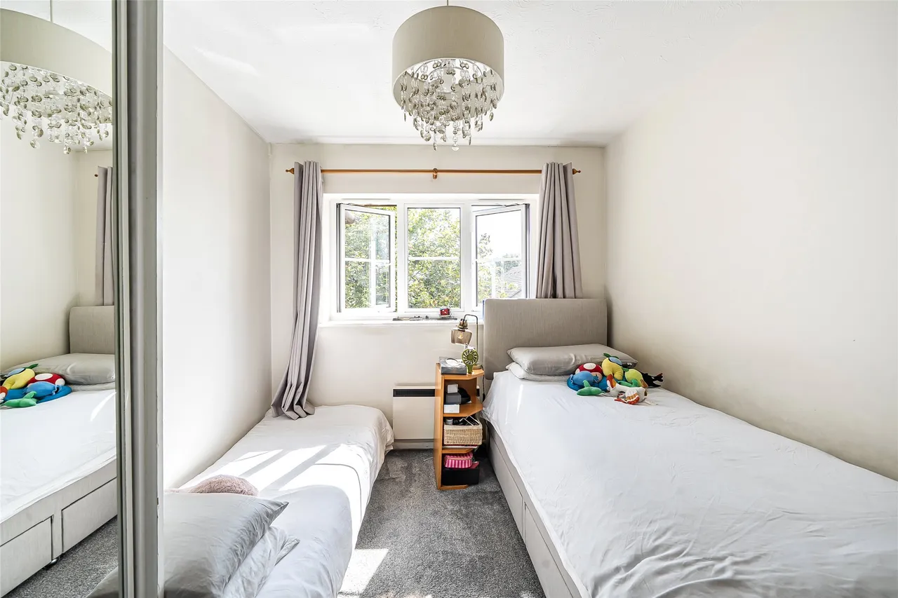 Kingfisher Way, London, NW10 8TQ, photo 6
