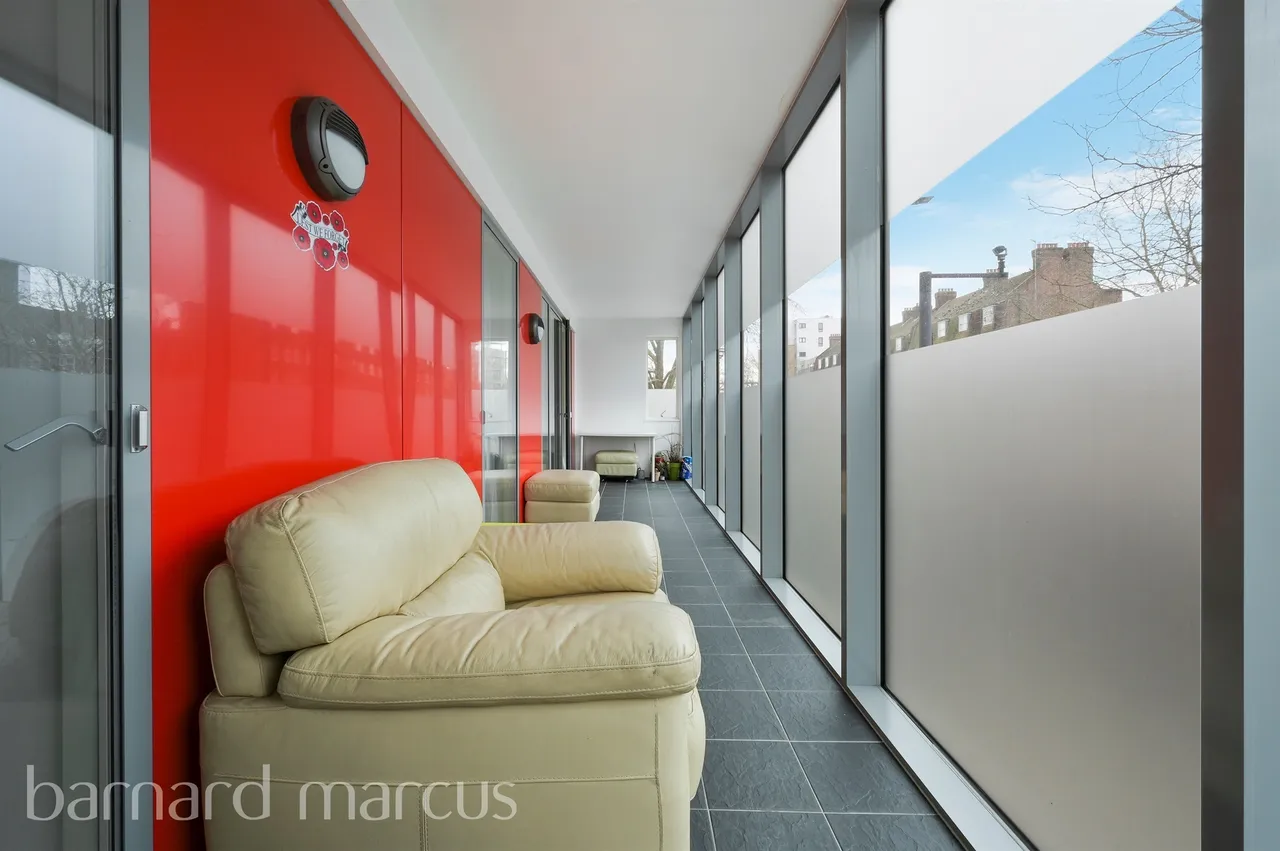 Glengall Road, London, SE15, photo 12