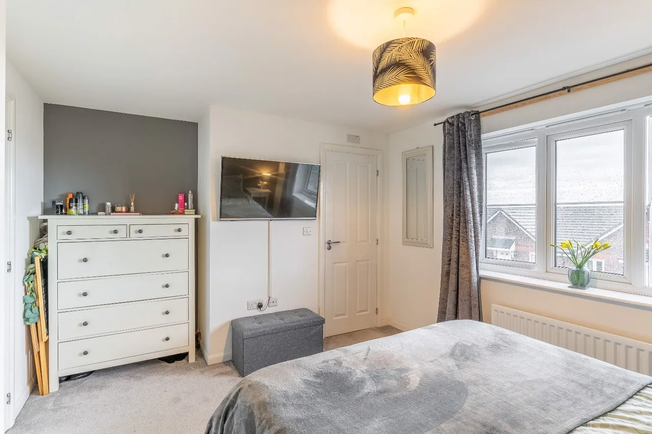 Lewis Crescent, Wellington, TF1, photo 11