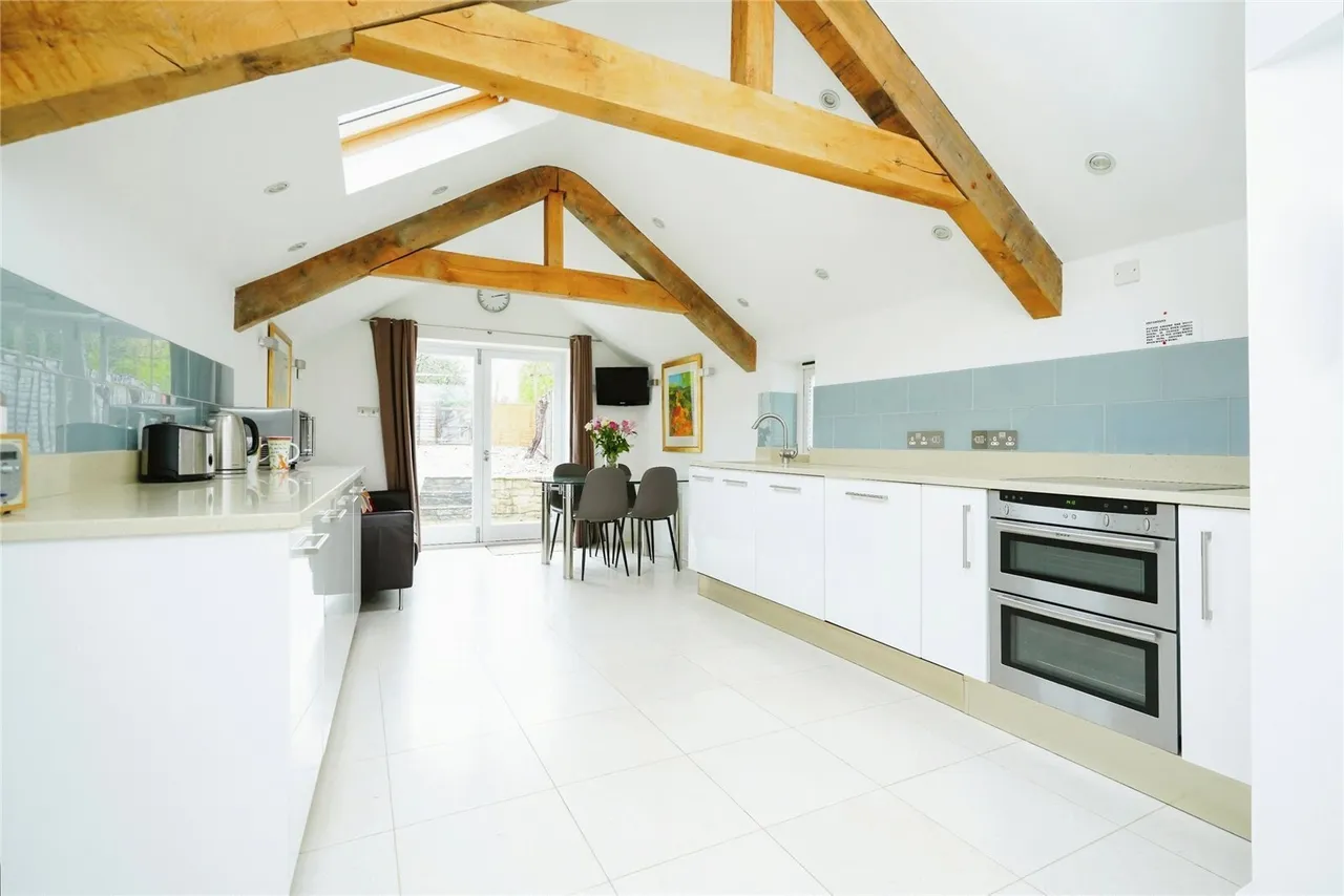 The Hill, Burford, OX18, photo 3