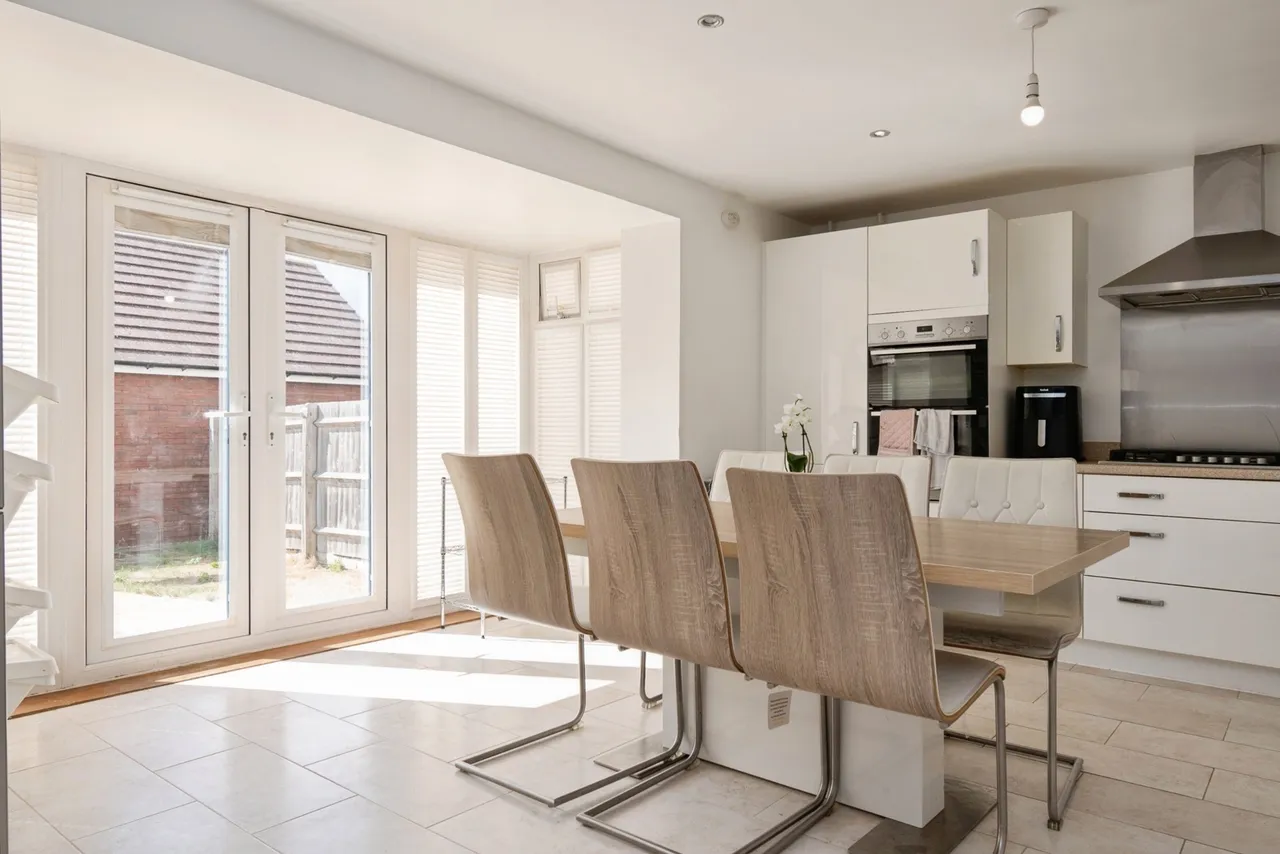 4 bed house for sale, The Rectangle, Tadpole Garden Village, SN25