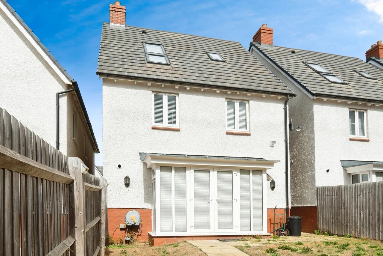 The Rectangle, Tadpole Garden Village, SN25, photo 15