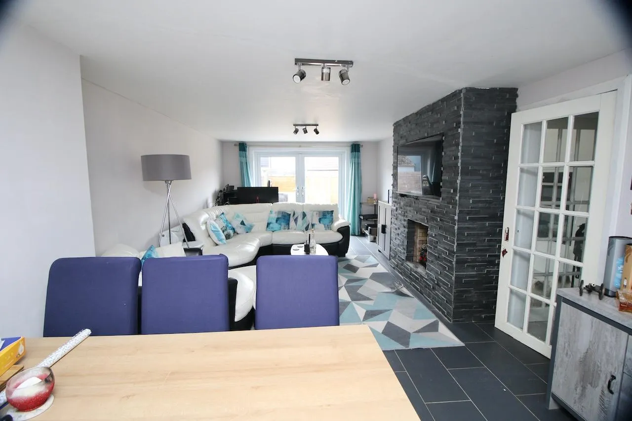 Mitchell Road, Cumbernauld, G67 1AD, photo 6