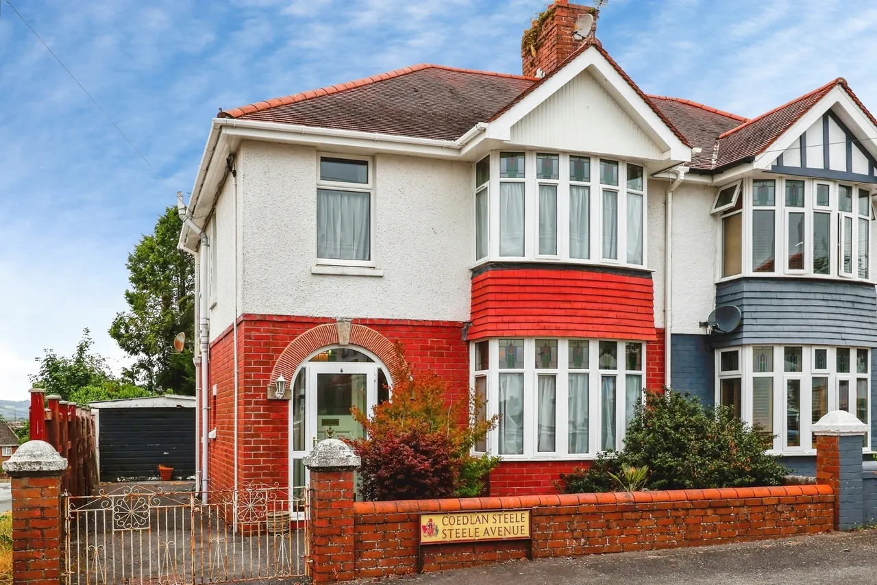 3 bed house for sale, Steele Avenue, Carmarthen, SA31