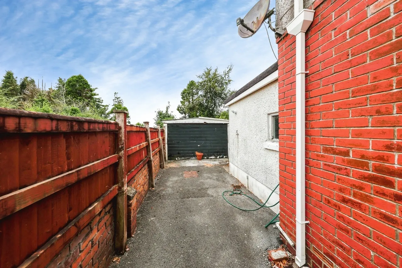 Steele Avenue, Carmarthen, SA31, photo 17
