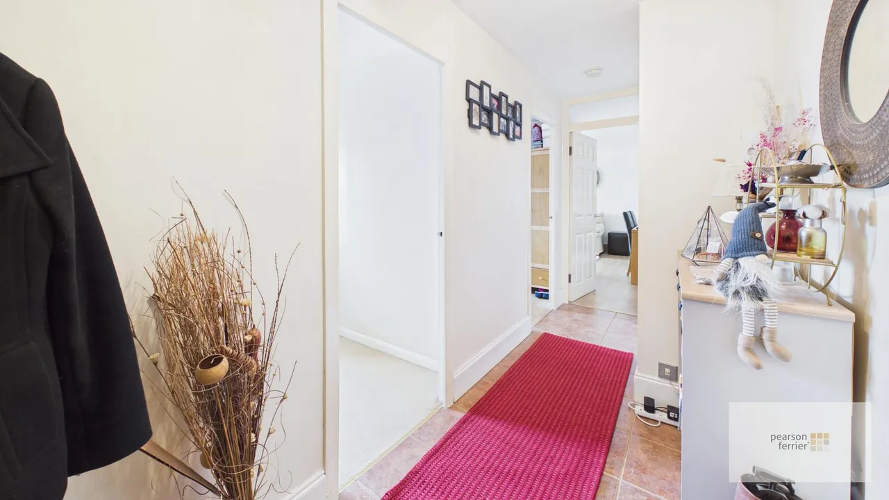 Lowther Road, Prestwich, M25, photo 10