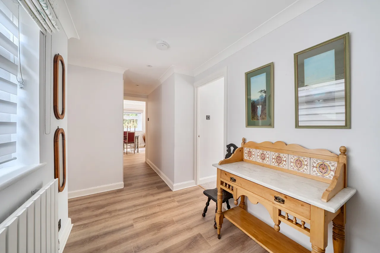 Gerrards Cross Road, SL2, photo 20