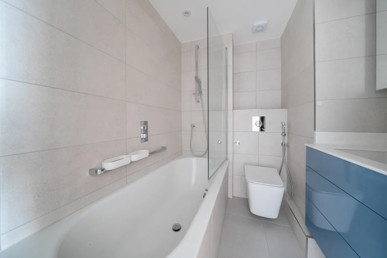 Gerrards Cross Road, SL2, photo 9
