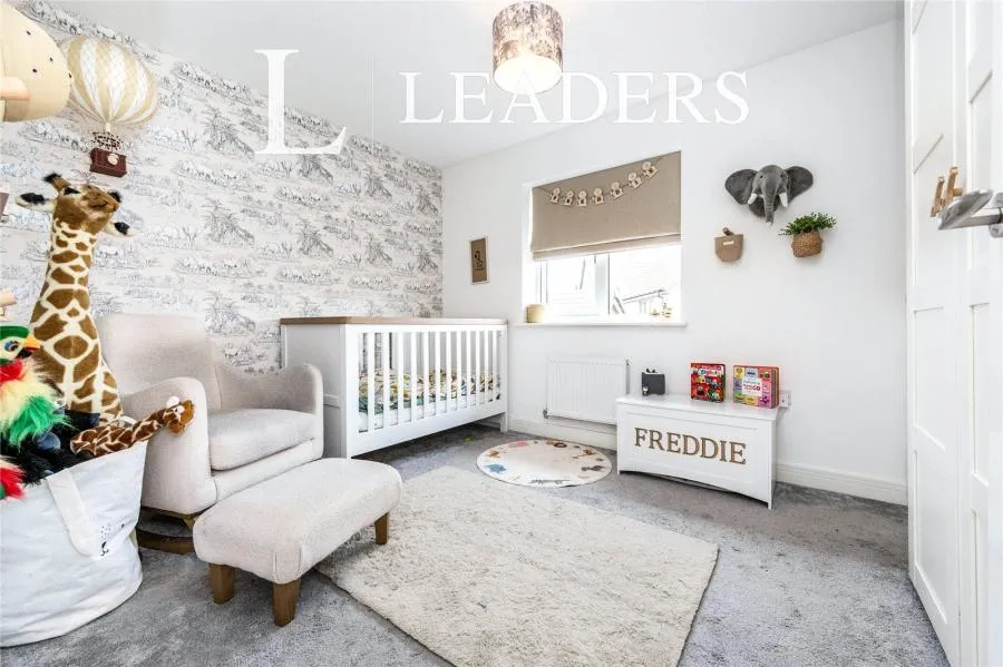 Marion Crescent, Glebe Farm, MK17, photo 8