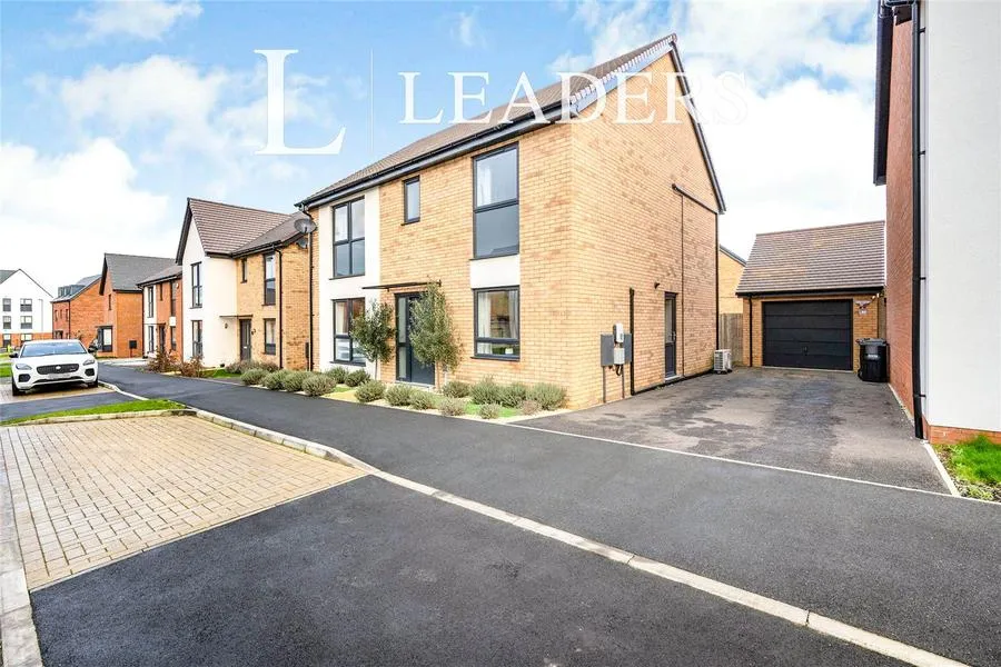 Marion Crescent, Glebe Farm, MK17, photo 13